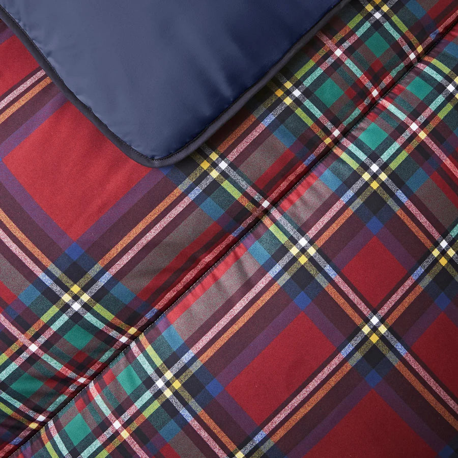 10.5 tog Coverless Duvet Shaped for Caravans and motorhomes - Tartan Red